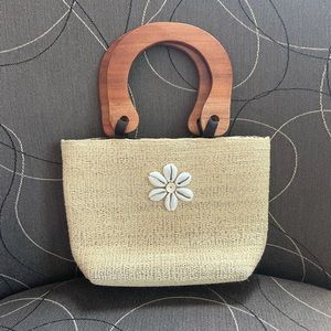Small Boho Chic Wood Handle Puka Shell Handbag